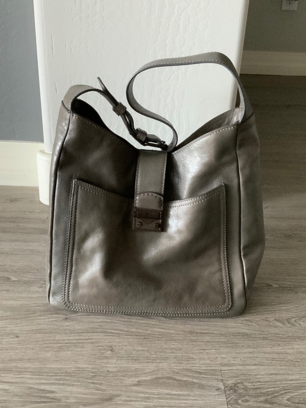 Frye Brand Alex Hobo